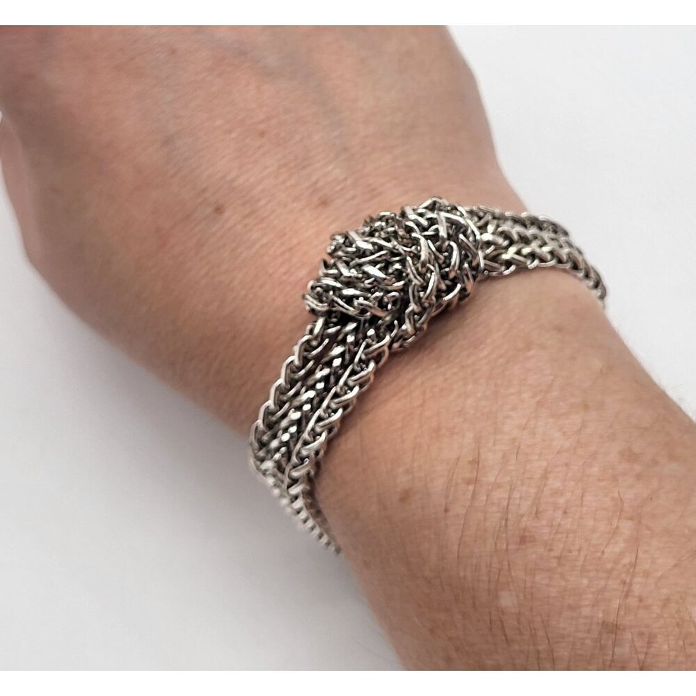 Lauren Ralph Lauren Womens Silver Tone Knotted Chain Bracelet Classic